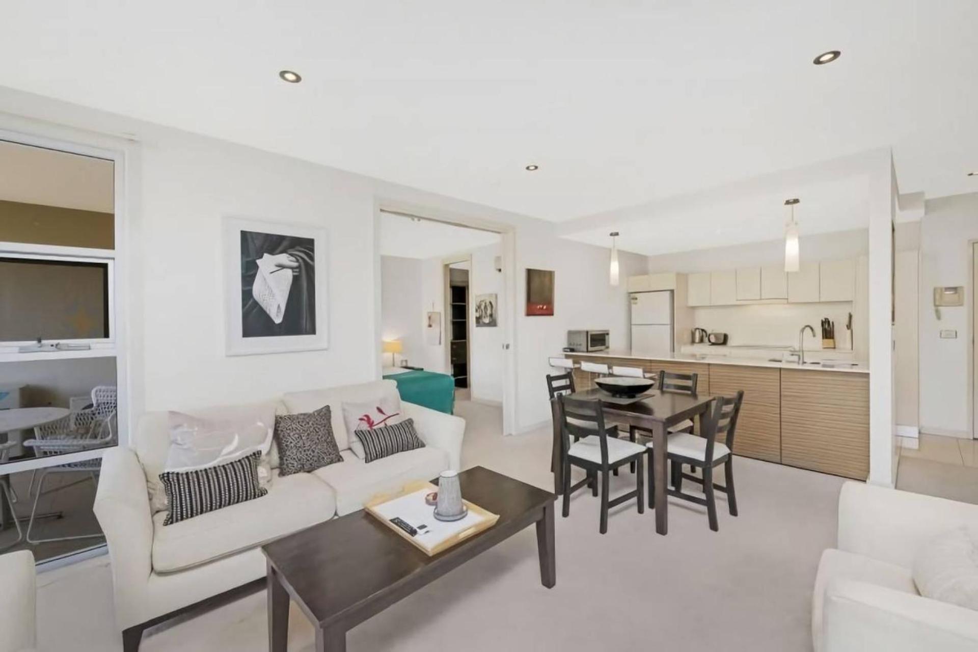 קנברה Trieste - Kingston Apartment מראה חיצוני תמונה