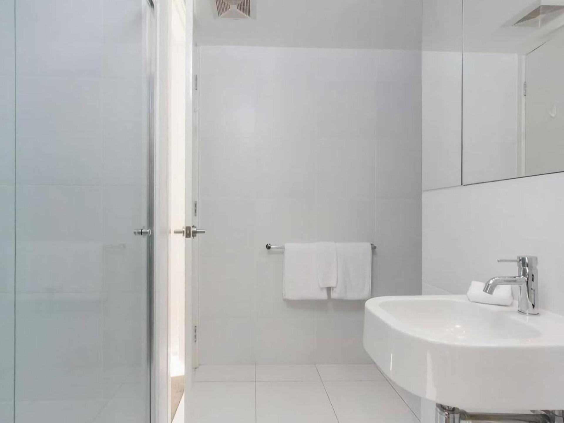 קנברה Trieste - Kingston Apartment מראה חיצוני תמונה